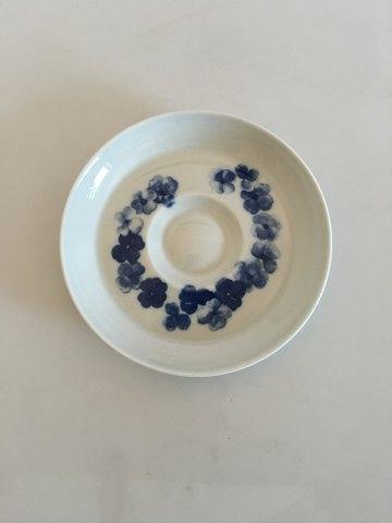 宾和格朗达特洛伊碟子305号