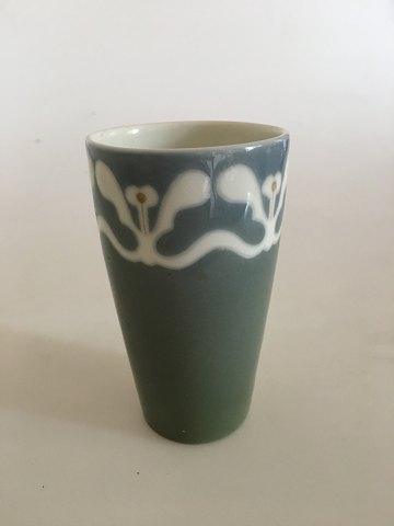 Bing und Grondahl Jugendstil-Tasse Nr. 1734/56B