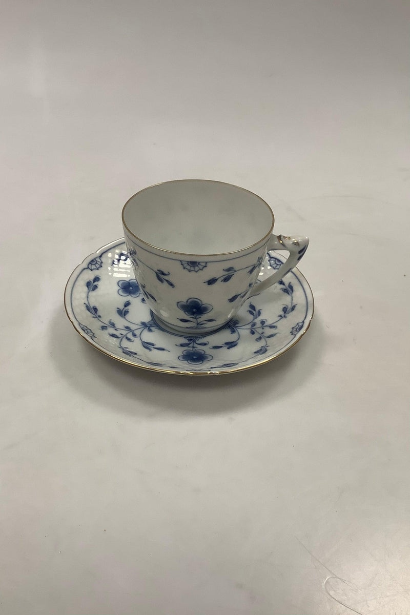 Bing 和 Grøndahl 蝴蝶与金色咖啡杯和碟子 No 102