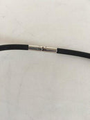 Georg Jensen Sterling Sølv Torun Continuity Vedhæng No 2004 påsat Kæde af sort gummi materiale.