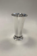 Georg Jensen Sterling Sølv Vase No 469B med Gennembrudt Mønster designet af Harald Nielsen