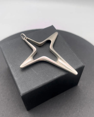 Georg Jensen Sterling Sølv Vedhæng No 151 af Henning Koppel