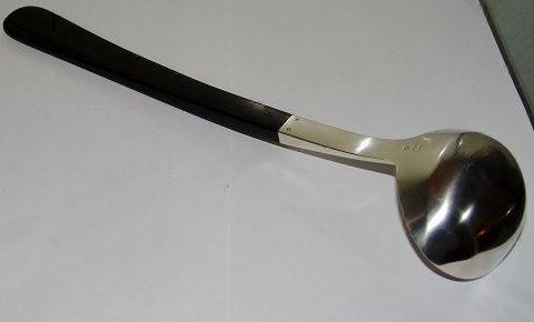 Karl Gustav Hansen Großer Bowlenlöffel aus Holz und Sterlingsilber Museumsstück von Hans Hansen.