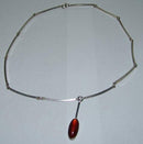 N.E. From 纯银项链配琥珀吊坠