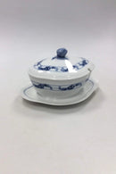 Royal Copenhagen Rosenknop Sauce bowl with lid and saucer No 8090
