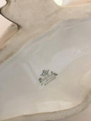 罗森塔尔说谎的黑白牛塑像。