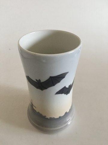 Royal Copenhagen Art Nouveau Flagermus Vase No 225/228
