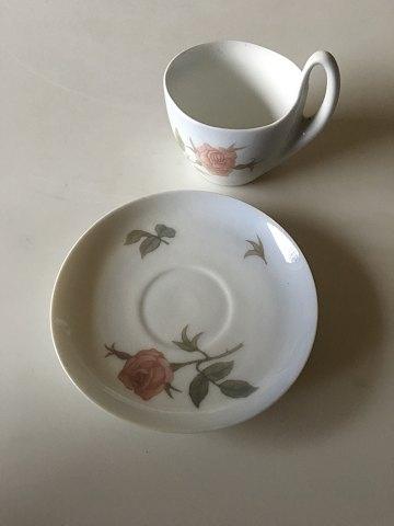 Royal Copenhagen Jugendstil Kleiner großer Schöpflöffel mit Untertasse Nr. 689/4