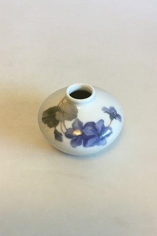 Royal Copenhagen Jugendstil Kleine Vase Nr. 765/392 PMB