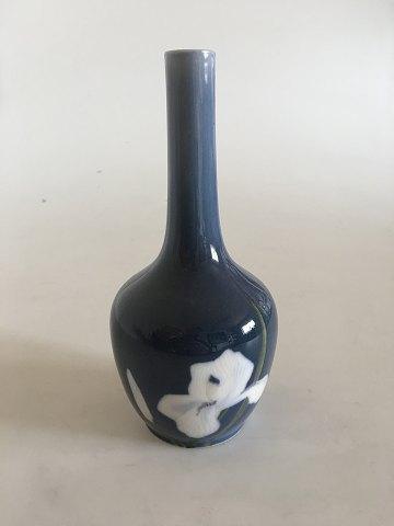 Royal Copenhagen Jugendstil-Vase Nr. 124/43B