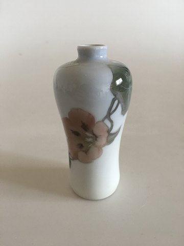 Royal Copenhagen Jugendstil-Vase Nr. 483/206