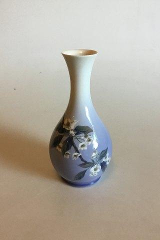 Royal Copenhagen Jugendstil-Vase Nr. 863/51
