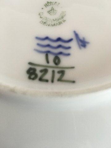 Royal Copenhagen Blå Blomst Flettet Rundt Fad No 8212