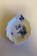 Royal Copenhagen Blå Blomst Svejfet Asiet No 1599