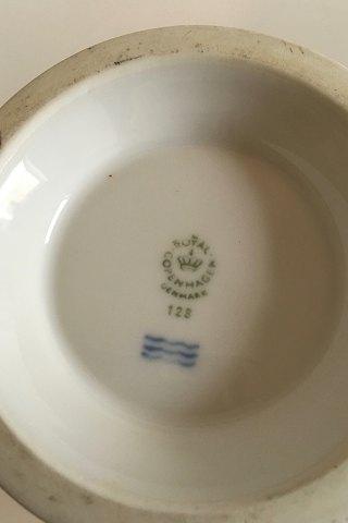 Royal Copenhagen Fairytale Kaffekande No 128