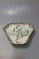 Royal Copenhagen Flora Danica 3 Quadratische Schale Nr. 3508