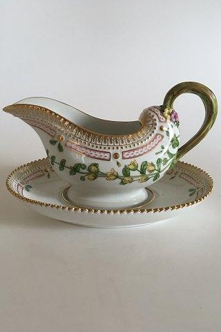 ロイヤルコペンハーゲン　フローラダニカ ロイヤルコペンハーゲン フローラダニカソーサー No 3556
