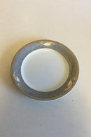 Royal Copenhagen Grå Magnolia Frokosttallerken No 622