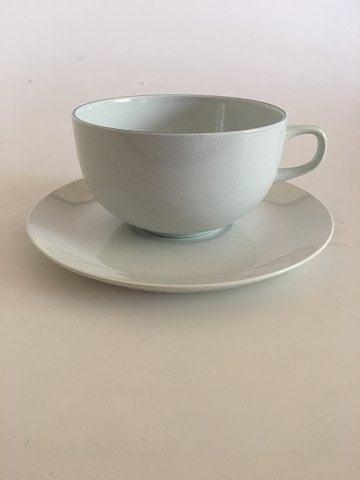 Royal Copenhagen Grethe Meyer Blaue Spitze Frühstückstasse / Schokoladentasse und Untertasse Nr. 084 /3081