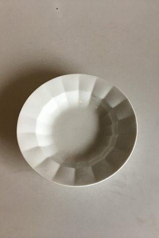 皇家哥本哈根白蓝花边深盘