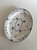 Royal Copenhagen Blaue geriffelte ovale Schale Nr. 534