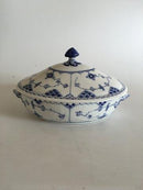 Royal Copenhagen Musselmalet Halvblonde Ovalt Ragoutfad med Låg No 622