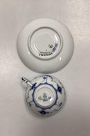 Royal Copenhagen Musselmalet Halvblonde Tekop med indvendig dekoration og Underkop No. 525