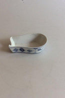 Royal Copenhagen Blaue geriffelte Teekanne Nr. 2033