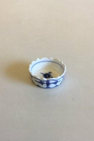 ロイヤルコペンハーゲン ブルーフルーテッドソルトセラー No 199