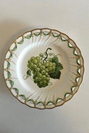 Royal Copenhagen Saksisk Blomst Frugtstel Tallerken  med Gennembrudt Kant No 429/1746