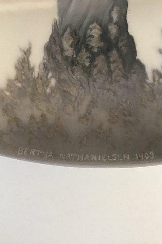 Royal Copenhagen Unika Vægtallerken af Bertha Nathanielsen 1903 No 8703