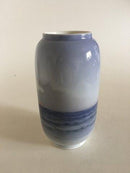 Royal Copenhagen Vase No 1484/107 med Skibsmotiv