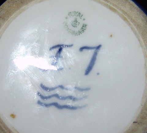 ロイヤルコペンハーゲン クリスタルグレーズベース（大） カール・フレデリック・ルドヴィグセン作 No.7