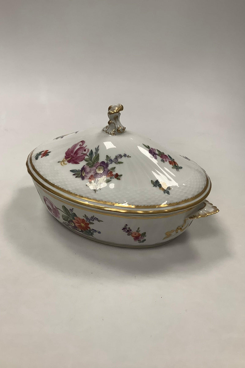 Royal Copenhagen  Fuld Saksisk Blomst Oval lågskål No 1702