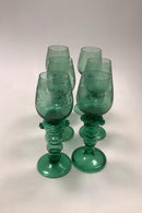 一套6个绿色的Rømer玻璃杯，带玫瑰花纹和弧形底座/平底