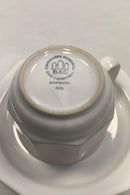 Bing和Grondahl白色Cafë咖啡杯和白色碟子 No 305