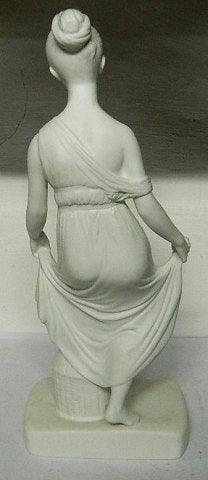 Bing & Grøndahl Figur Thorvaldsen Dansende ung Pige No 29