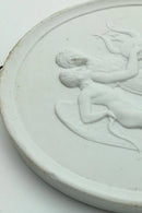 Bing og Grøndahl bisquit platte: "Amor lyttende til Erato´s sang" No. 69