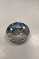 Royal Copenhagen Væg platte eller lille skål No 4444 Peter Lieps Hus