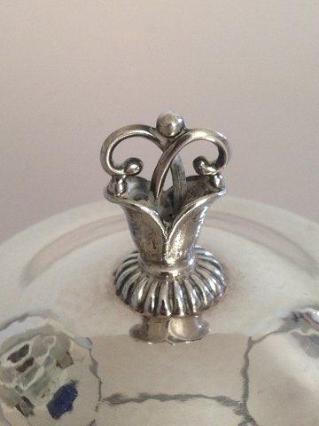 ジョージ ジェンセン ハラルド ニールセン作 スターリングシルバー 蓋付きボウル No 172C