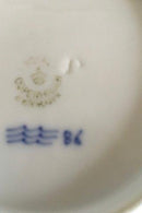 Royal Copenhagen Blauer geriffelter Teller mit halber Spitze 15cm