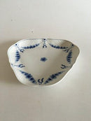 ビング＆グロンダール エンパイア トライアングラー ケーキディッシュ No 40