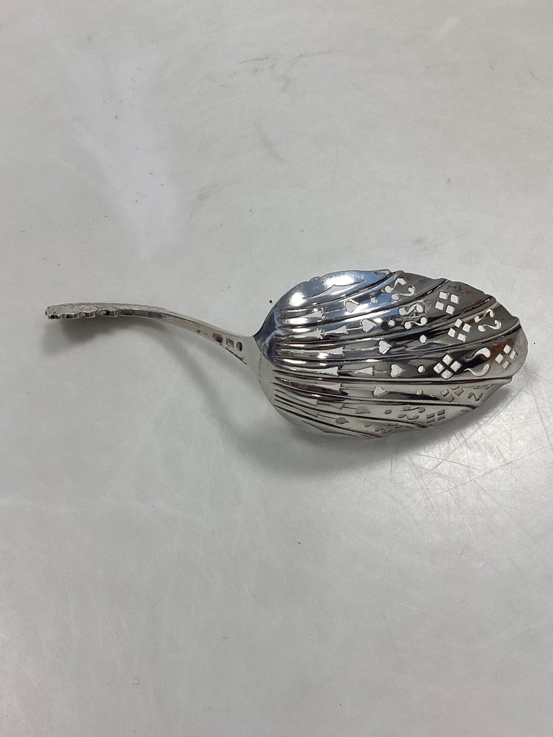 Dansk serveringsske i sølv