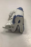 Bing og Grøndahl Figur Dreng med hund No 2334