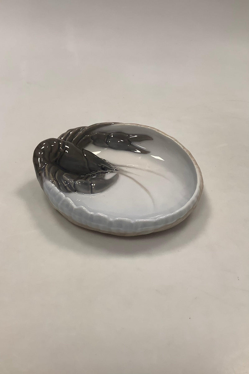 Royal Copenhagen Skål med Hummer No 8/14.  stand.