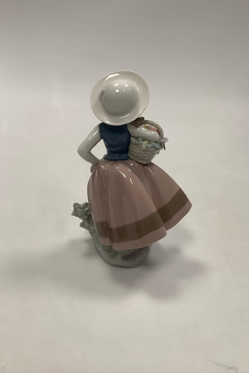 Lladro Spansk Figur af  Ung Pige No 5221