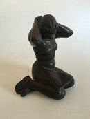 Johannes Hansen Bronze Figur af Siddende Pige