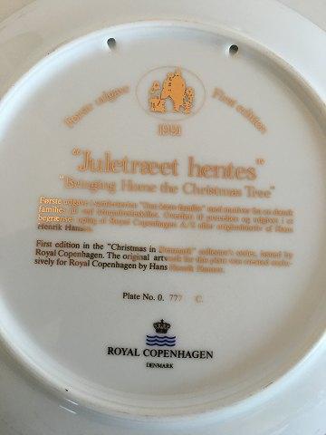 Royal Copenhagen Den Kære Familie 1991 Platte "Juletræet Hentes"