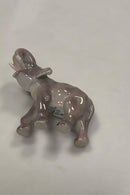 Dahl Jensen的小象雕像，编号1115