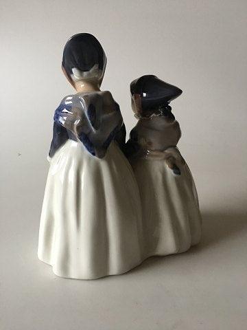 Royal Copenhagen Figur Amager Piger No 1316